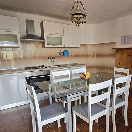 Apartman Andela Preko Exteriör bild