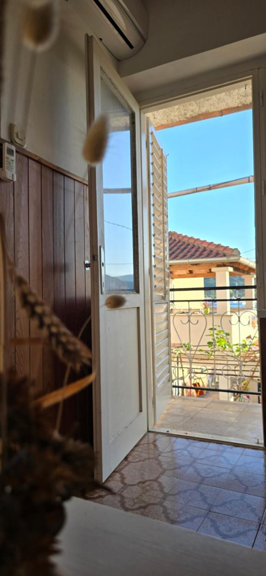 Apartman Andela Preko Exteriör bild